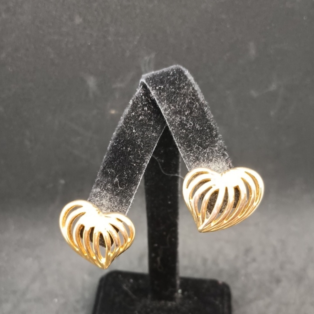 Vintage Gold Openwork Heart Earrings With Faux Pearl